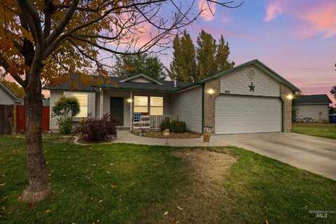 885 Partridge Dr, Mountain Home, ID 83647