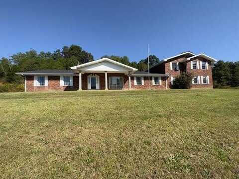 2047 US-421, McKee, KY 40447