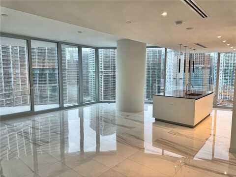 300 Biscayne Blvd Way, Miami, FL 33131