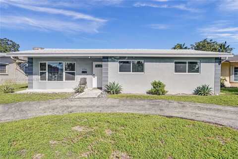 1731 N 55th Ave, Hollywood, FL 33021