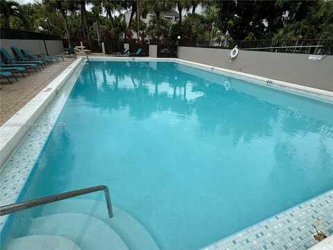 13250 SW 88th Ter, Miami, FL 33186