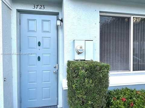 3723 Sonoma Dr, Riviera Beach, FL 33404