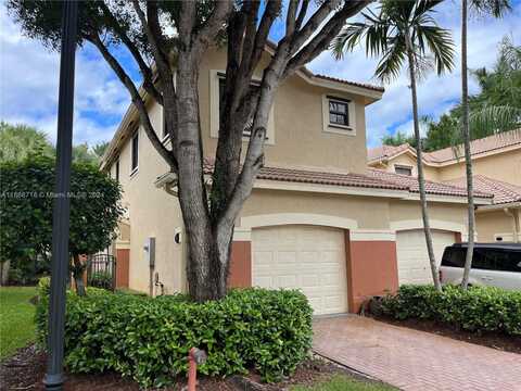 4207 Vineyard Cir, Weston, FL 33332