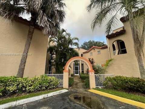 8606 SW 3rd St, Pembroke Pines, FL 33025