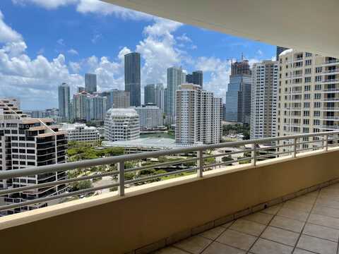 848 Brickell Key Dr, Miami, FL 33131