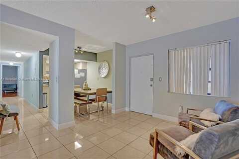 1490 W 42nd Pl, Hialeah, FL 33012