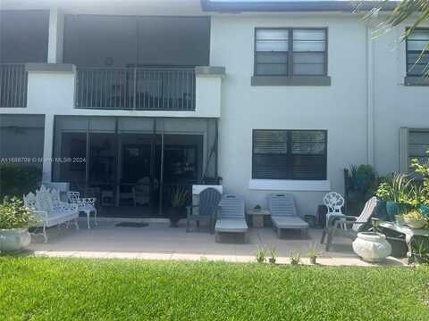 9656 W Mcnab Rd, Tamarac, FL 33321