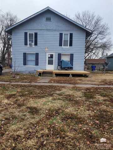 1011 N Jefferson Street, Junction City, KS 66441