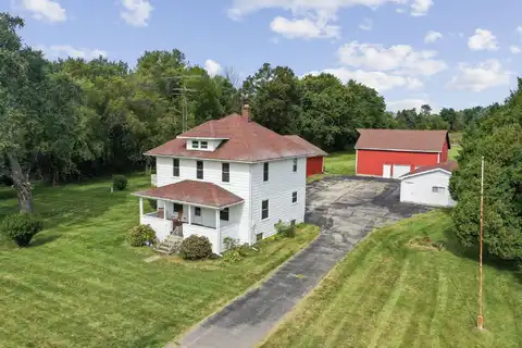 3218 County Line Rd, Mount Pleasant, WI 53403