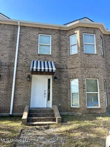 10092 Mclaurin Street, Bay Saint Louis, MS 39520