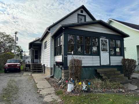 1324 Wells, Port Huron, MI 48060