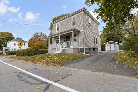 684 Church St, New Bedford, MA 02745