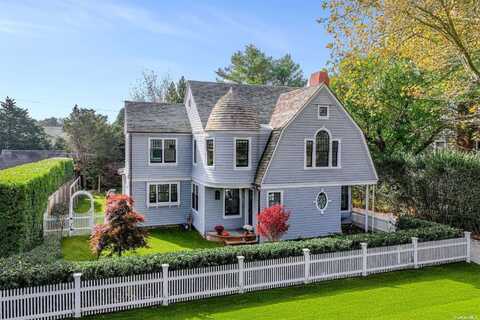 43 Mill Hill Lane, East Hampton, NY 11937