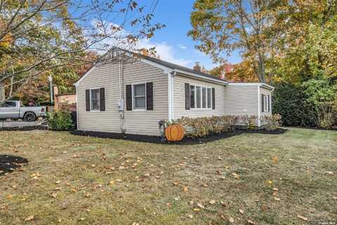 240 Echo Avenue, Sound Beach, NY 11789