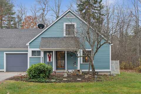 10 Penny Royal Court, Yarmouth, ME 04096