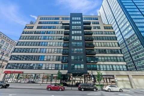 130 S CANAL Street, Chicago, IL 60606