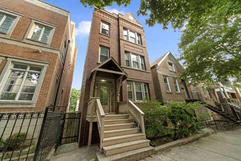 2225 W BELDEN Avenue, Chicago, IL 60647