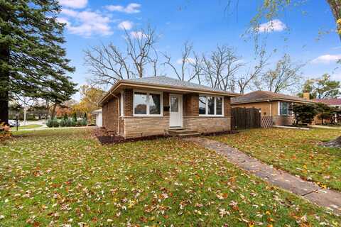 138 W Janice Lane, Addison, IL 60101