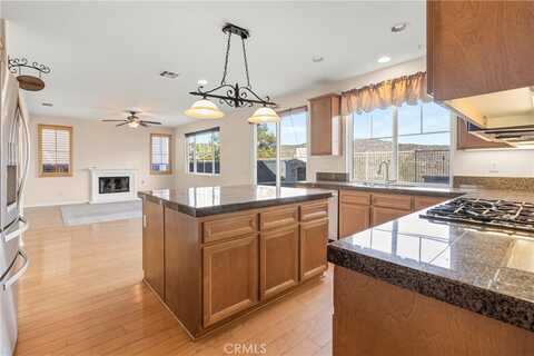 27772 Bottle Brush Way, Murrieta, CA 92562