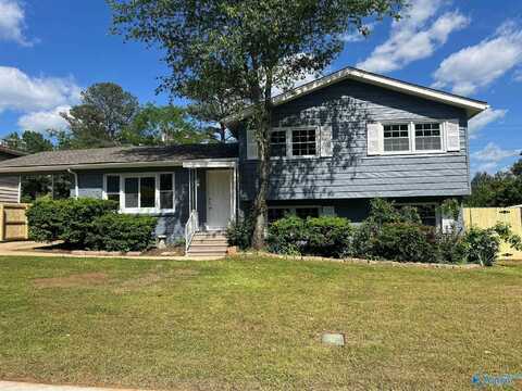 3207 Bluecrest Street, Huntsville, AL 35805