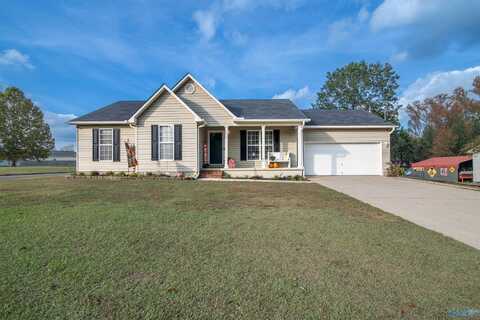 71 Mcgovern Road, Hartselle, AL 35640