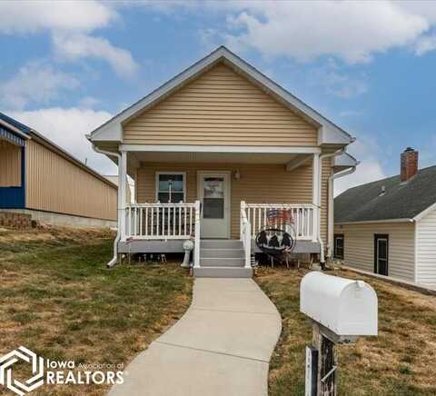 115 S 4Th Avenue, Logan, IA 51546