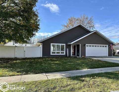 202 13th Street N, Northwood, IA 50459