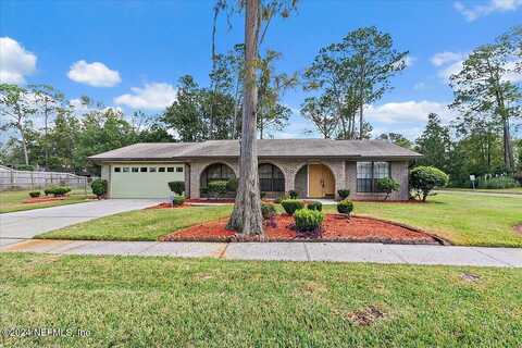 1765 GUMTREE Drive, Orange Park, FL 32073