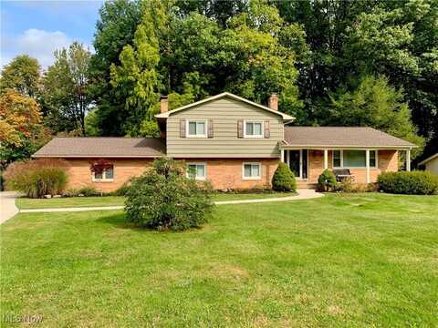 4725 Canterbury Lane, Broadview Heights, OH 44147