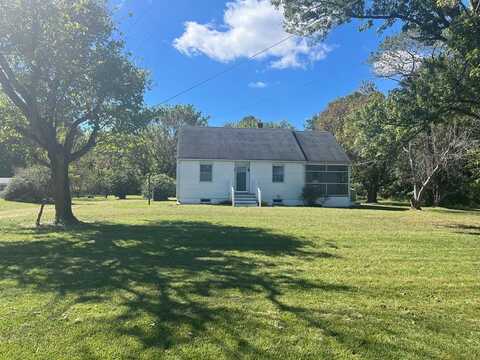 415 Kino Road, Tappahannock, VA 22560