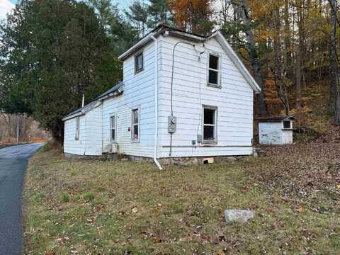 206 Oxbow Road, Pittsford, VT 05763