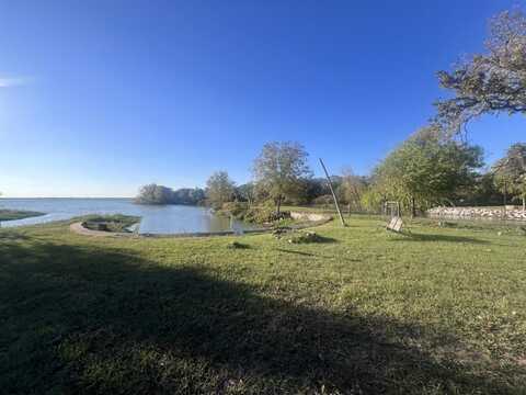 488 Briggs Boulevard, East Tawakoni, TX 75472