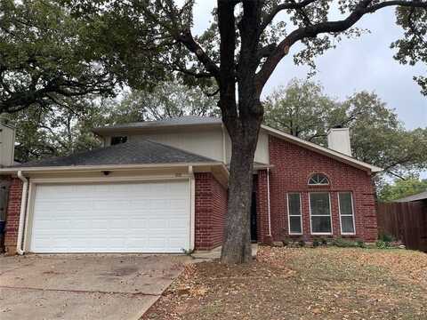 1212 Cardinal Oaks Drive, Mansfield, TX 76063