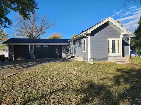 219 E 31 st, South Sioux City, NE 68776