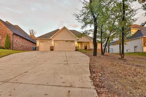 2516 Thunder Canyon Court, Edmond, OK 73034