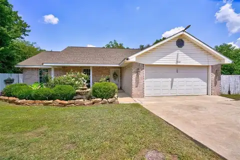 1602 Boren Boulevard, Seminole, OK 74868