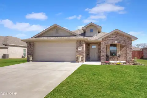 2015 Bogey Lane, Neosho, MO 64850