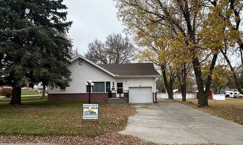 709 Kingston Ave, Wolbach, NE 68882