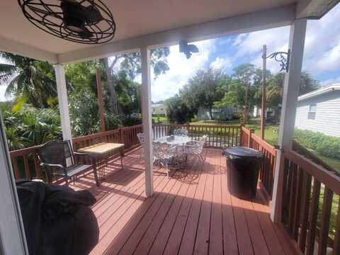 2555 PGA BLVD, Palm Beach Gardens, FL 33410