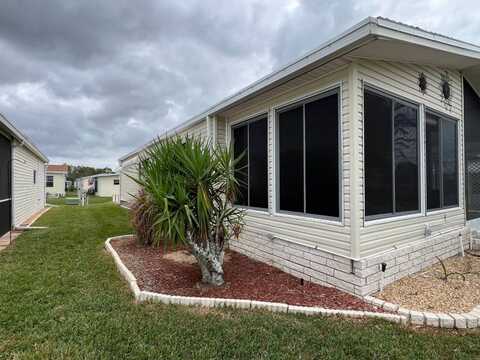 8050 Cedar Creek Dr, New Port Richey, FL 34653