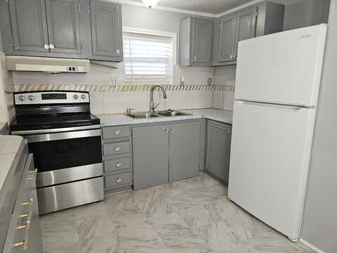 2101 SW 38th Street, Lawton, OK 73505