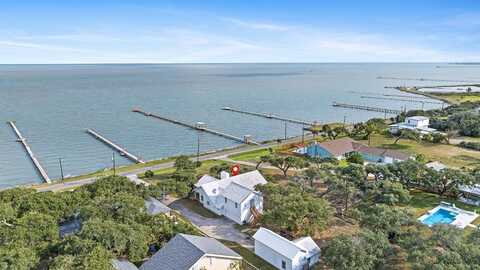 1601 N Fulton Beach Road, ROCKPORT, TX 78382