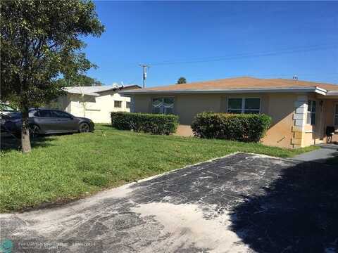 214 NE 9th Ave, Deerfield Beach, FL 33441