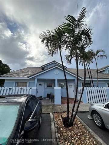 330 SE 2nd Ave, Deerfield Beach, FL 33441