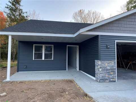 2637 Vine Street, Eau Claire, WI 54703