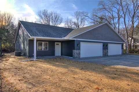 2637 Vine Street, Eau Claire, WI 54703