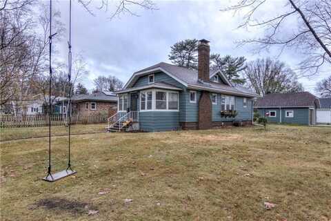 902 Stout Street, Menomonie, WI 54751