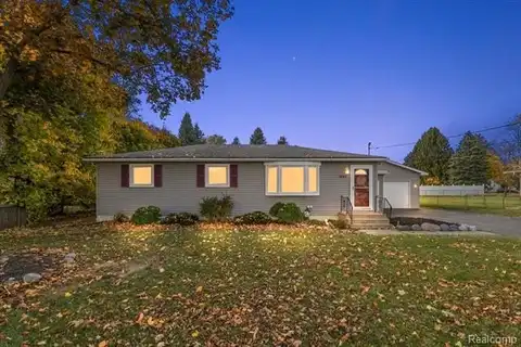 3841 MEINRAD Drive, Waterford, MI 48329