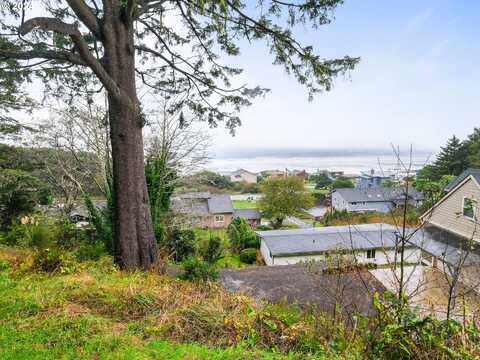 86 CRESTVIEW DR, Yachats, OR 97498