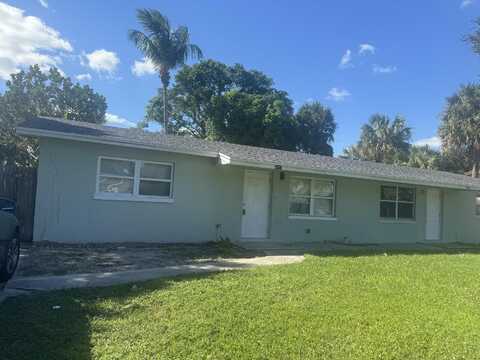 8817 Dania Drive, Palm Beach Gardens, FL 33410